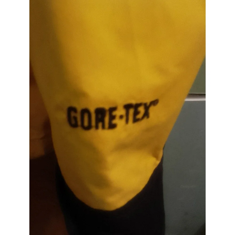 Mens The Northface Gore Tex Yellow Mountains Jacket Outer Color Yellow  No...